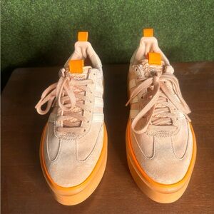 🔥Adidas Men's/women’s Tan and Orange Sneakers a MUST BUY